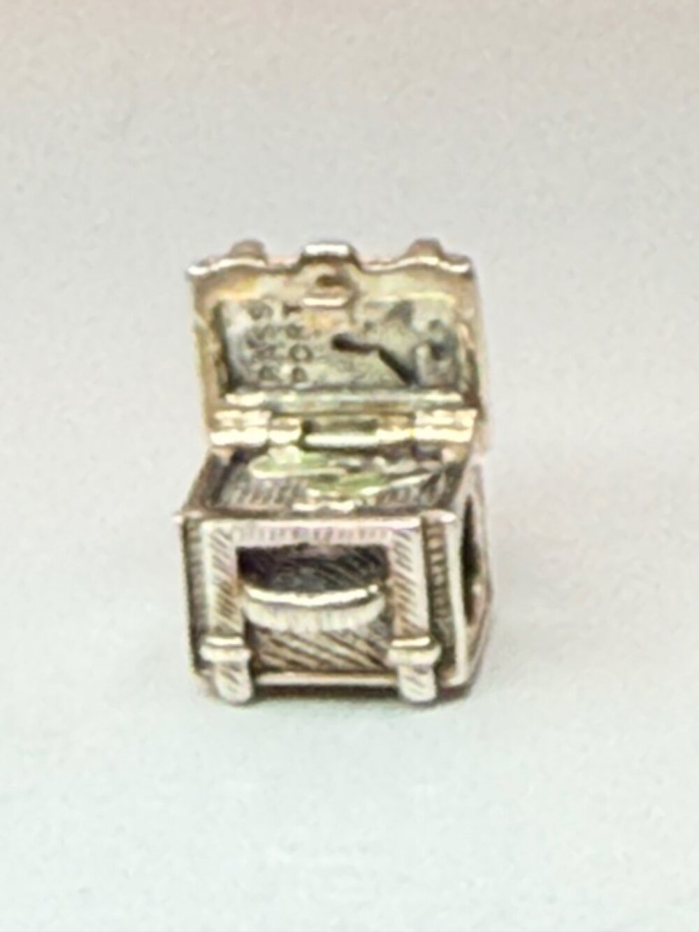 Retired Chamilia Steamer Trunk Locket Charm 2010-3237 Sterling Silver